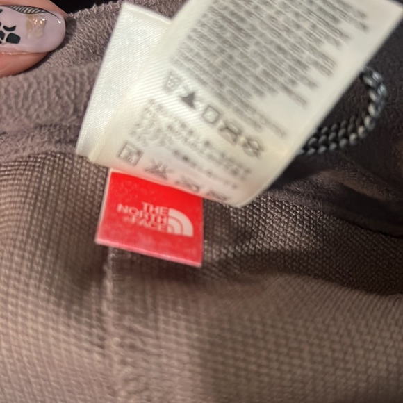 The North Face Half Quarter Zip Sweater Tan - Picture 10 of 10